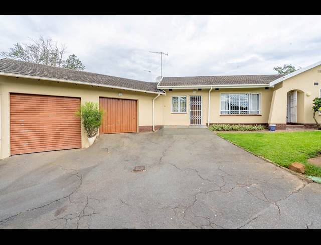4 BEDROOM HOUSE FOR SALE IN NEW GERMANY